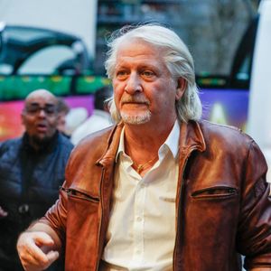 Toutefois, la maison a déjà été cambriolée à plusieurs reprises, notamment en 2019 et 2023.

Patrick Sébastien - Arrivées au plateau de la dernière émission "Touche pas à mon poste" (TPMP) diffusée en direct sur C8 avant la fermeture de la chaine le 28 février, à Paris, France, le 27 février 2025. © Christophe Clovis/Bestimage