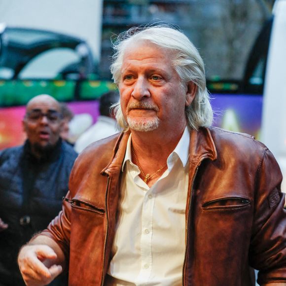 Toutefois, la maison a déjà été cambriolée à plusieurs reprises, notamment en 2019 et 2023.

Patrick Sébastien - Arrivées au plateau de la dernière émission "Touche pas à mon poste" (TPMP) diffusée en direct sur C8 avant la fermeture de la chaine le 28 février, à Paris, France, le 27 février 2025. © Christophe Clovis/Bestimage