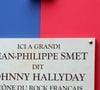 Elle a déjà participé à la Fashion Week de Paris grâce à un stage prestigieux.

Jade Hallyday lors de l'inauguration d'une plaque commémorative en hommage à Johnny Hallyday devant l'immeuble où le chanteur français a grandi dans le 9ème arrondissement de Paris, France, le 22 décembre 2023. © Dominique Jacovides/Bestimage