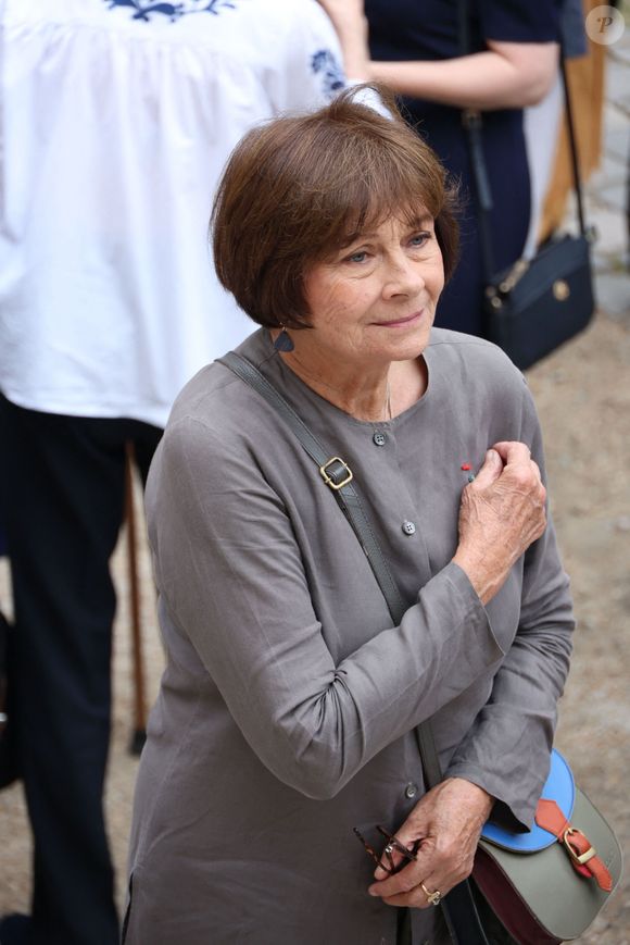 Exclusif - Macha Meril aux obsèques de sa soeur la princesse Hélène Gagarine en la cathédrale Saint-Alexandre-Nevsky, à Paris, France, le 20 août 2025. © Denis Guignebourg/Bestimage