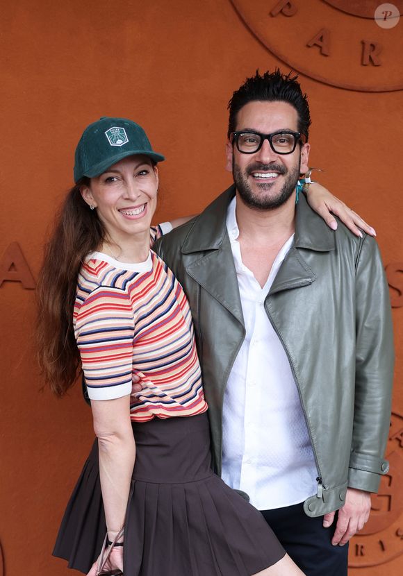 Silvia Notargiacomo et son compagnon Denny Imbroisi au village lors des Internationaux de France de Tennis de Roland Garros 2025 (Jour 7), le 31 mai 2025 à Paris. 
© Dominique Jacovides / Bestimage