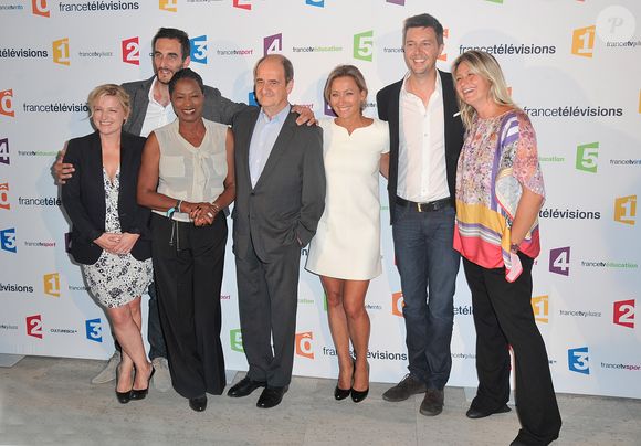 Anne-Elisabeth Lemoine, Matthieu Noël, Babette de Rozières, Pierre Lescure, Anne-Sophie Lapix, Maxime Switek et Luana Belmondo - Conférence de presse de rentrée de France Télévisions au Palais de Tokyo à Paris, le 26 août 2014. © Giancarlo Gorassini/Bestimage