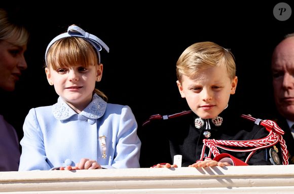 Le prince Jacques et la princesse Gabriella - La famille princière de Monaco au balcon du palais, à l'occasion de la Fête Nationale de Monaco, le 19 novembre 2024. © Jacovides-Bebert/Bestimage
