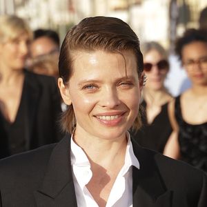Mélanie Thierry (Swann d'Or de la Meilleure actrice) -  Arrivées des personnalités sur le tapis rouge lors de la 40ème édition du Festival de Cabourg "Journées romantiques"  le 13 juin 2026.

© Coadic Guirec / Bestimage