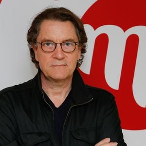 Interview de Francis Cabrel dans l'émission "M comme Montiel" présentée par Bernard Montiel sur MFM radio à Paris. © Christophe Clovis / Bestimage