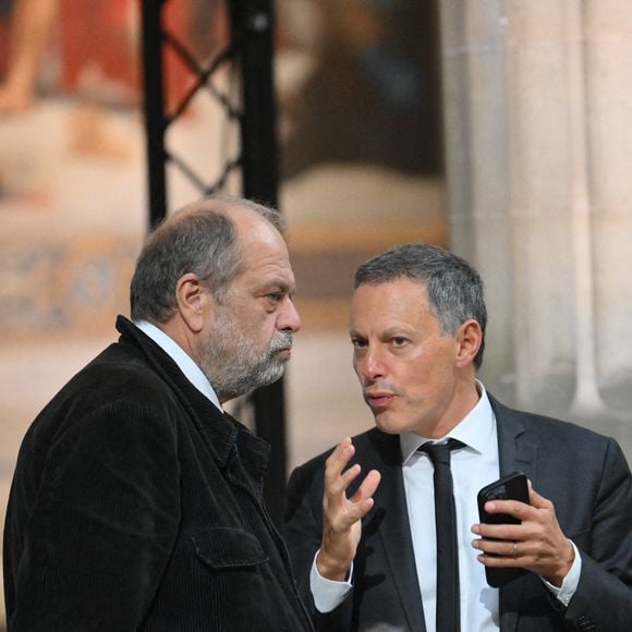 L'ancien ministre français de la Justice Eric Dupond-Moretti et Marc-Olivier Fogiel lors de la cérémonie d'intronisation de Robert Badinter, ancien ministre de la Justice, au Panthéon à Paris, France, le 9 octobre 2025. Photo par Eliot Blondet/ABACAPRESS.COM