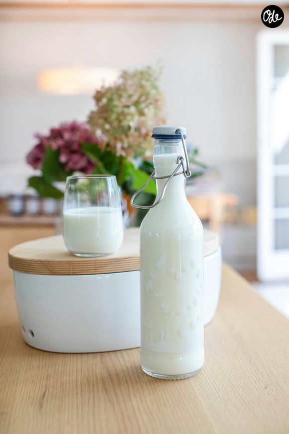 Idem pour le goût : s’il est acide ou piquant, c’est que le lait n’est plus consommable.

Photo : Bettina Kunz