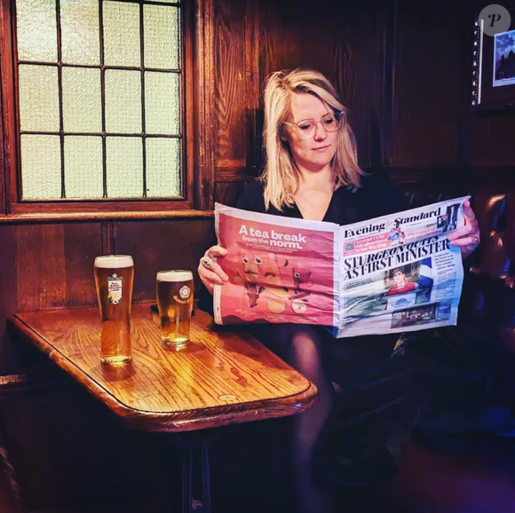 Félicitations aux jeunes mariés ! 

Publication Instagram de Mathilde Guenegan