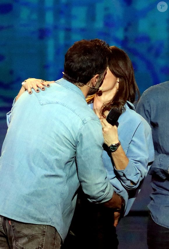 Exclusif - Florent Peyre et sa compagne Virginie Stref - Surprises - Enregistrement de l'émission "La Chanson secrète 11" à Paris, diffusée le 24 juin sur TF1. Le 15 janvier 2022
© Jacovides-Moreau / Bestimage