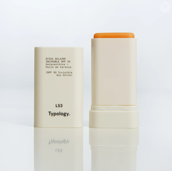 Le Stick Solaire Invisible de Typology à 19,90 euros s'impose comme l'allié nomade parfait pour se protéger à tout moment de la journée grâce à ses actifs antioxydants.
La crème Typology, dans notre top 5 des meilleures crèmes solaire !