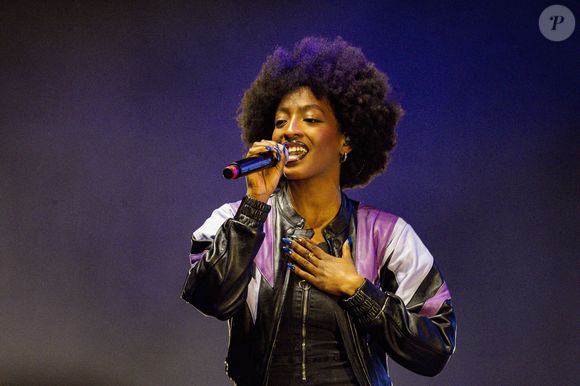 Ebony - Les artistes se produisent lors du concert "Scoop Live" de Radio Scoop à la LDLC Arena de Décines près de Lyon, le 25 février 2025. 
© Sandrine Thesillat / PsnewZ / Bestimage