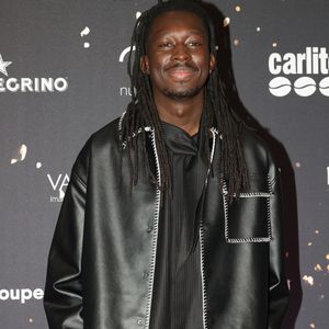 Pour dégoter des jouets, de la décoration ou rhabiller ses bambins, il met le cap sur la boutique Smallable, rue du Cherche-Midi toujours dans le 6e, qu'il qualifie de "Colette du marché pour enfants".

Mory Sacko - Cérémonie du Guide Michelin France 2025 au Centre des Congrès Robert Shuman à Metz le 31 mars 2025. © Jean-Marc Lhomer/Bestimage