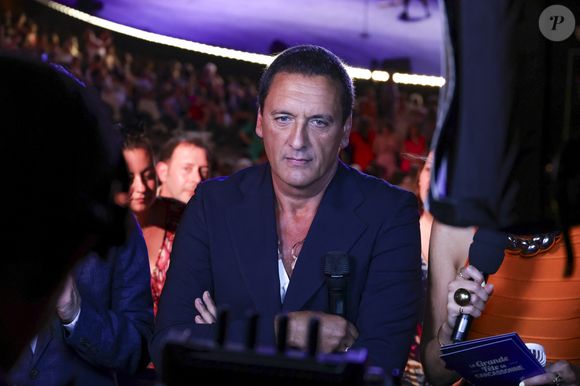 Exclusif -  Dany Brillant lors de l'enregistrement de l’émission La Grande Fête de Carcassonne, diffusée le samedi 6 septembre à 21.10 sur France 2, dans la Cité Médiévale de Carcassonne, France, le 24 juin 2025. © Jack Tribeca/Bestimage