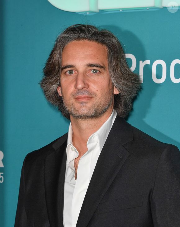 Dimitri Rassam - Photocall du "Dîner César & Production 2025" à l’InterContinental Paris-Le Grand à Paris, le 17 février 2025.
En cette occasion, le Prix Daniel-Toscan-du-Plantier a été décerné à Muriel Meynard.
Cette distinction, soutenue par BNP Paribas, récompense chaque année la productrice ou le producteur, qui par son travail et sa détermination, a le plus marqué l'année cinématographique écoulée.
Le collège électoral est composé des 176 membres de l’Assemblée Générale de l’Association pour la Promotion du Cinéma, ainsi que de tous les artistes et techniciens ayant fait l’objet d’une nomination pour les César depuis 2008 (année de création du prix), soit un collège total de 1 802 votants.