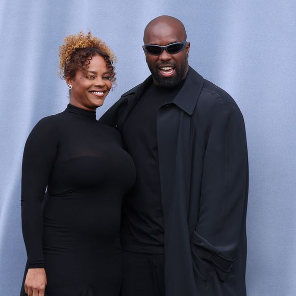 Teddy Riner et sa femme Luthna Plocus - Arrivées au défilé Balenciaga mode femme automne / hiver 2024-2025 à la Sorbonne Nouvelle lors de la Fashion Week de Paris (PFW), à Paris, France, le 3 mars 2024. © Denis Guignebourg/Bestimage