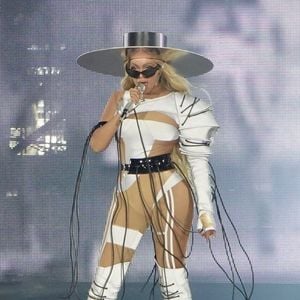 De nombreux fans qui s'étaient inscrits au préalable pour accéder aux ventes n'ont pas pu accéder à Ticketmaster.

Beyonce en concert à Inglewood en Californie, le 1er septembre 2023.

Photo : Backgrid USA / Bestimage