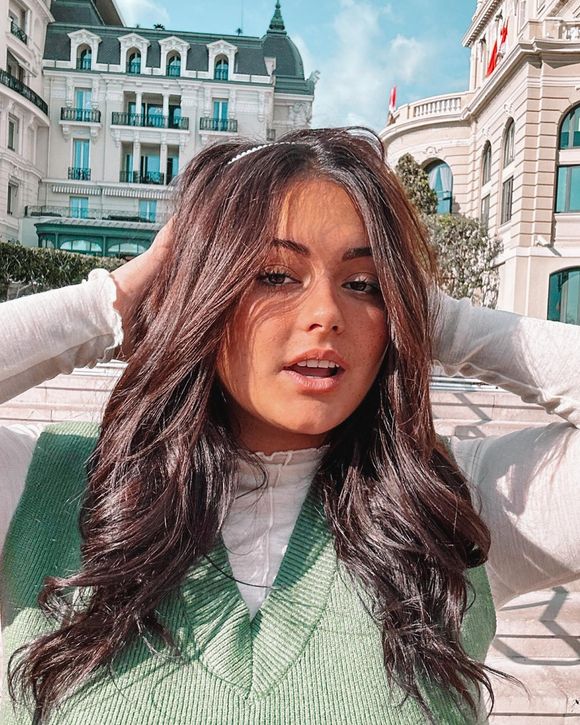 "Remise totalement d'ici un an ou deux" 

Lou Pernaut sur Instagram