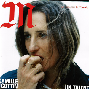 La Une du M Le monde avec Camille Cottin