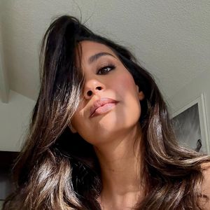 Chloé Mortaud a gardé des liens avec de nombreuses ex Miss et sa reconversion n'a pas manqué de les surprendre.

Chloé Mortaud dans sa nouvelle vie à Los Angeles. Mai 2025