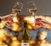 Le couple développe depuis un nouveau business autour d’un vignoble conduit en agriculture biologique, mais aussi de l’œnotourisme, de la gastronomie et du patrimoine. 

Valérie Panagiotis-Vausselin et Yannick Panagiotis ont investi depuis 2022 dans le domaine de la Citadelle. Crédit : Yann Villaret