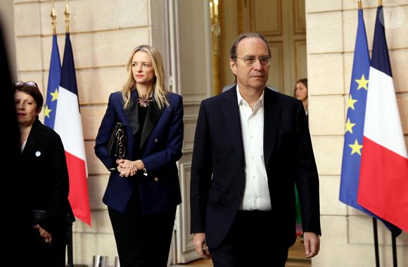 Xavier Niel et sa compagne Delphine Arnault - Cérémonie d'investiture du président de la République, Emmanuel Macron au Palais de l'Elysée à Paris le 7 Mai 2022, suite à sa réélection le 24 avril dernier. 

© Dominique Jacovides/Bestimage