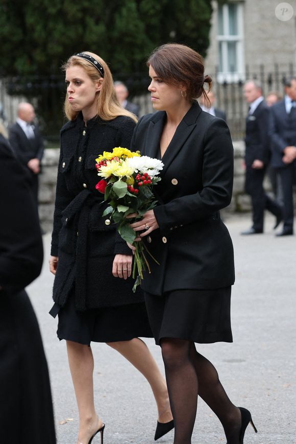 Eugénie d'York et Béatrice d'York le 10 septembre 2022. Photo par Stephen Lock/i-Images/ABACAPRESS.COM