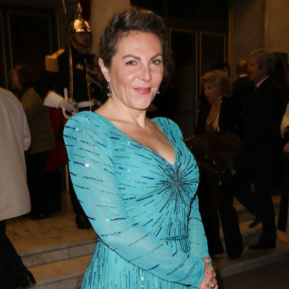 Dans un communiqué, elle a reconnu un incident qu’elle regrette profondément et a révélé souffrir de bipolarité, diagnostiquée après plusieurs difficultés.

Anne-Élisabeth Blateau lors du 31ème Gala de l’Espoir donné au profit de la recherche contre le cancer au théâtre des Champs-Elysée à Paris le 14 octobre 2025.

© Coadic Guirec/Bestimage