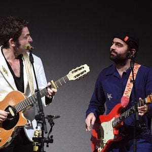 Joseph Chedid et Matthieu Chedid en concert au palais Nikaia lors de sa tournée "Grand Petit Concert" à Nice le 24 novembre 2019. 

Photo : Lionel Urman / Bestimage