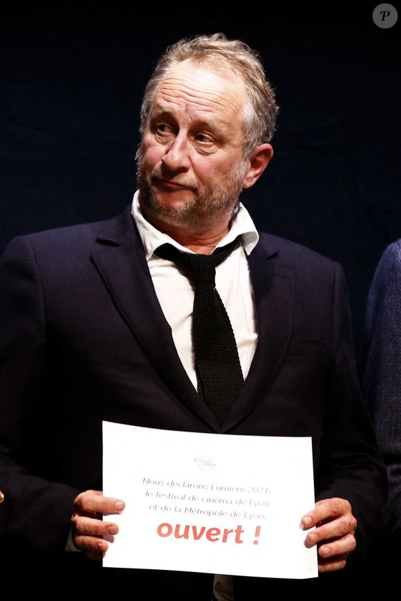 Benoît Poelvoorde - Cérémonie d'ouverture du Festival Lumière 2021 à Lyon le 9 octobre 2021.
© Pascal Fayolle/ Bestimage