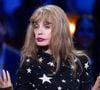 Exclusif - Arielle Dombasle lors de l'enregistrement de l'émission "La Boîte à secrets", présentée par F.Bollaert et diffusée le 16 octobre sur France 3, à Paris, France, le 29 septembre 2026. © Cyril Moreau/Bestimage