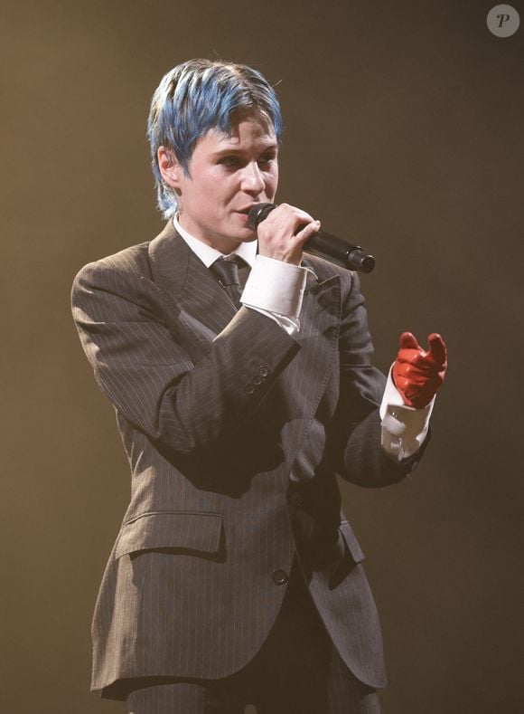 Christine And The Queens aka Redcar Rahim à la cérémonie des Prix Têtu 2024 au Trianon à Paris le 3 décembre 2024. Crédit Jack Tribeca - Coadic Guirec / Bestimage