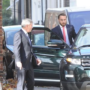 Dans une interview accordée au Sunday Times, le frère de Pippa Middleton a également évoqué les progrès de son enfant, tout juste âgé d'un an

La famille de Kate Middleton (ses parents Carole et Michael, son frere James et sa soeur Pippa) se rend au baptême du prince George de Cambridge a Londres, le 23 octobre 2013.