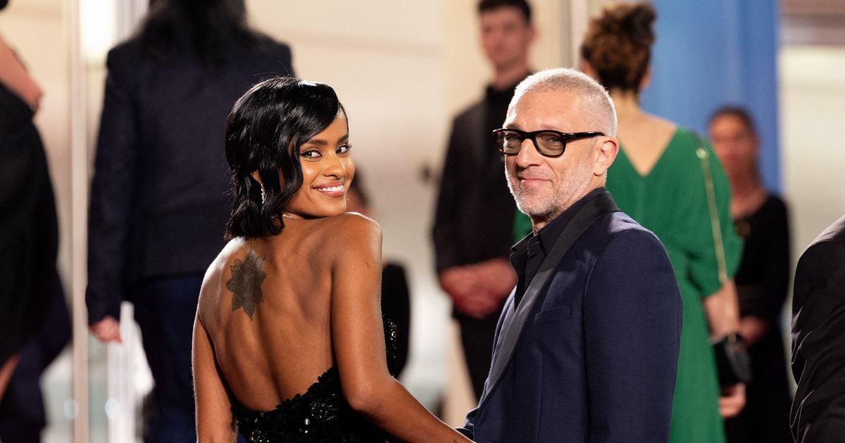 La vie parfaite de Vincent Cassel loin de la France, avec Narah et leur bébé : images d’une famille comblée