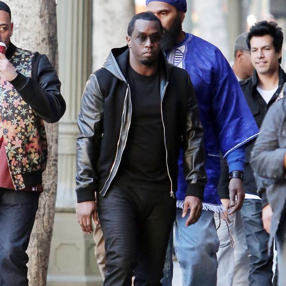 Mercredi 11 décembre 2013, P-Diddy interrompt la production sur le plateau de tournage d'une publicité Time Warner à Los Angeles. Photographie : KVS/Pedro Andrade, © /PCN/ABACAPRESS.COM
