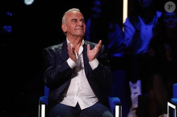 Exclusif - Michel Fugain - Enregistrement de l'émission "La Boîte à Secrets N°19" dans les studios de la Cité du Cinéma à Saint-Denis, présentée par F.Bollaert et diffusée le 3 janvier sur France 3
© Christophe Clovis / Bestimage