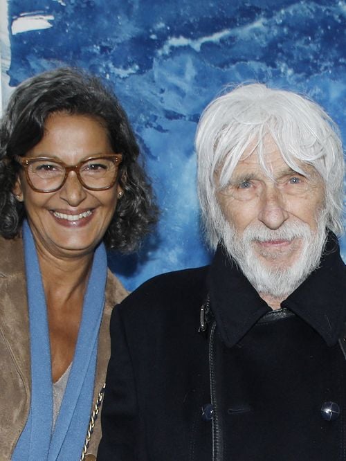 Pierre Richard et sa femme Ceyla propriétaires d'un domaine situé sur ce qui fut une île, un lieu à l'origine d'un beau business