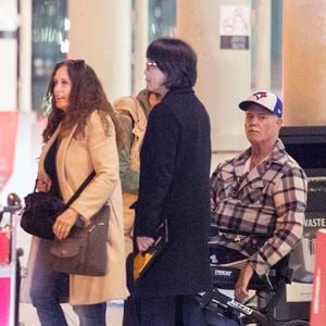 Eric Dane est aperçu en fauteuil roulant à la sortie de l'aéroport international de Toronto. L'acteur américain de 52 ans, star d'Euphoria, s'est engagé à poursuivre son travail et son combat contre la SLA. Photo par The ImageDirect / Bestimage
