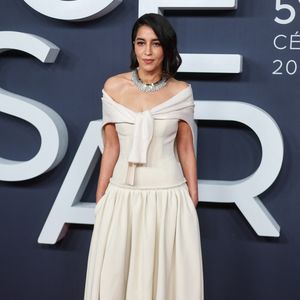 Le sport est devenu une seconde nature. Elle a commencé "pour la préparation d’un film", mais ne peut plus s’en passer.

Leïla Bekhti porte un collier et des boucles d'oreilles de la Maison Chaumet au photocall de la 51ème cérémonie des César à l'Olympia à Paris, France, le 26 février 2025 © Borde-Jacovides/Bestimage