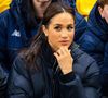 Meghan Markle n'a pas souhaité réagir aux attaques dont elle fait l'objet.

Le prince Harry, duc de Sussex, et Meghan Markle, duchesse de Sussex, ont été aperçus au centre de loisirs de Hillcrest au Canada, où ils ont apporté leur soutien aux athlètes de curling en fauteuil roulant lors des Invictus Games Vancouver Whistler 2025. © Backgrid USA / Bestimage
