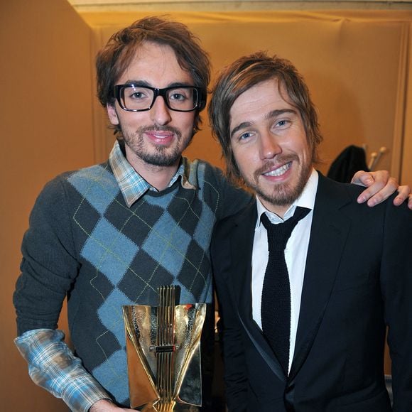 Celui qui vient du télé-crochet Nouvelle Star, à l'instar de Christophe Willem, affiche désormais des dates complètes de Zenith et d'Arena.

Christophe Willem et Julien Doré dans les coulisses de la 23ème cérémonie des Victoires de la Musique au Zénith de Paris le 8 mars 2008. Photo Gouhier-Nebinger/Abaca