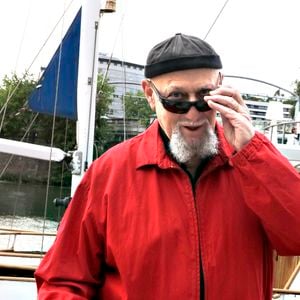 S'il avait espéré que les traitements suffiraient à soigner son mal, le chanteur de 69 ans a malgré tout dû subir cette intervention
Charlelie Couture lors du 9ème Trophée de la Pétanque gastronomique au Port Yacht Marina à Paris, le 29 juin 2023.
© Cédric Perrin / Bestimage