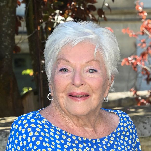 Line Renaud au photocall du film "Une belle course" lors du 15ème Festival du Film Francophone d'Angoulême le 24 août 2022.

© Coadic Guirec / Bestimage