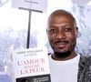 Pour le journaliste, prendre soin de soi passe aussi par un équilibre entre le mental et le corps.

Harry Roselmack lors de la 3ème édition du salon du livre à Saint-Germain-des-Prés "Des pages avant la plage" à Paris le 6 juin 2026.

© Cédric Perrin / Bestimage