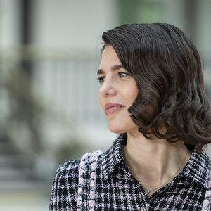 Charlotte Casiraghi est une véritable passionnée d'équitation. 


Charlotte Casiraghi au photocall du défilé Chanel Mode Féminine Prêt-À-Porter Automne/Hiver 2025-2026 lors de la Fashion Week de Paris (PFW) au Grand Palais, à Paris, France, le 11 mars 2025. © Olivier Borde/Bestimage
