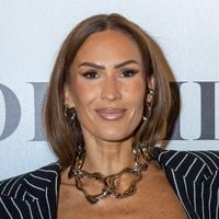 Vitaa : Avec son mari Hicham et leurs enfants Liham, Adam et Noah, elle profite d’un sublime domaine dans les Yvelines