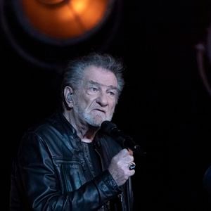 Eddy Mitchell - La Nuit de la Déprime revient aux Folies Bergère, le 3 février 2020. A quelques jours de la Saint-Valentin, on retrouve sur scène les chanteurs les plus déprimants et les humoristes les plus badants, pour pleurer (de rire).
Pierre Perusseau / Bestimage