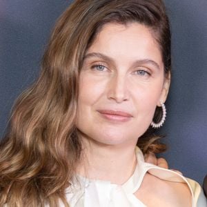 Laetitia Casta affirme que son enfant a le "recul" nécessaire pour tenter de percer et c'est avec un projet musical que la jeune femme a récemment fait parler d'elle...

Laetitia Casta assiste au photocall pour la première de Crime Du 3eme Etage qui se tient au Pathé Wepler à Paris, France. Photo David Boyer/Abaca