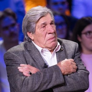 Exclusif - Jean-Pierre Castaldi lors de l'enregistrement de l'émission "La Boîte à secrets", présentée par F.Bollaert et diffusée le 9 janvier 2026 sur France 3, dans les studios du Lendit à Saint-Denis, France, le 2 décembre 2025. © Cyril Moreau/Bestimage