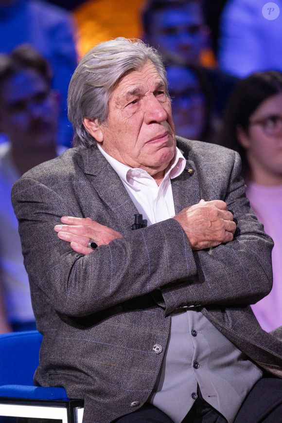 Exclusif - Jean-Pierre Castaldi lors de l'enregistrement de l'émission "La Boîte à secrets", présentée par F.Bollaert et diffusée le 9 janvier 2026 sur France 3, dans les studios du Lendit à Saint-Denis, France, le 2 décembre 2025. © Cyril Moreau/Bestimage