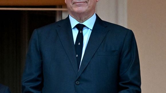 Albert de Monaco très loin de sa femme Charlene et de leurs enfants, il peut compter sur sa soeur Stéphanie et son clan